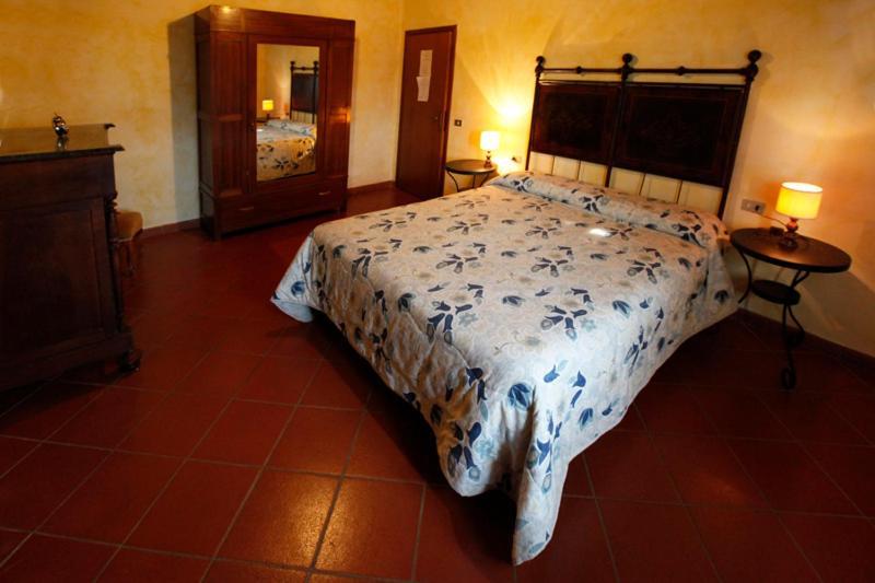 Agriturismo San Lorenzo Ластра-а-Синья Экстерьер фото